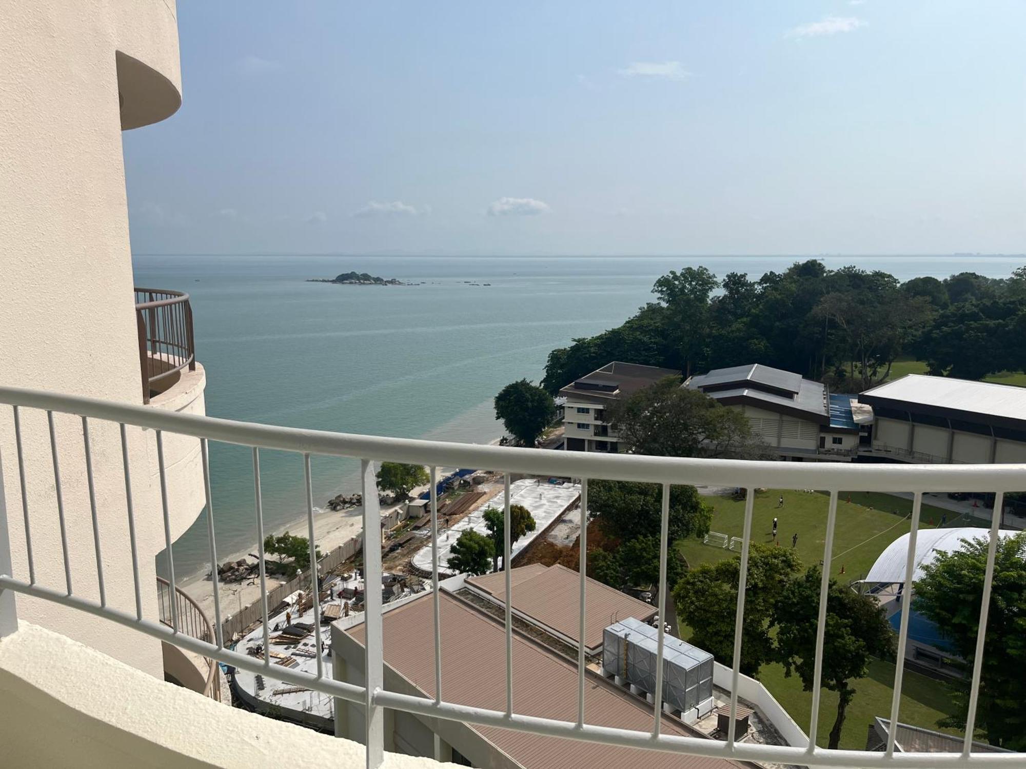 Hotel Paradise By The Sea In Penang By Veron At Rainbow Paradise Tanjung Bungah  Exteriér fotografie