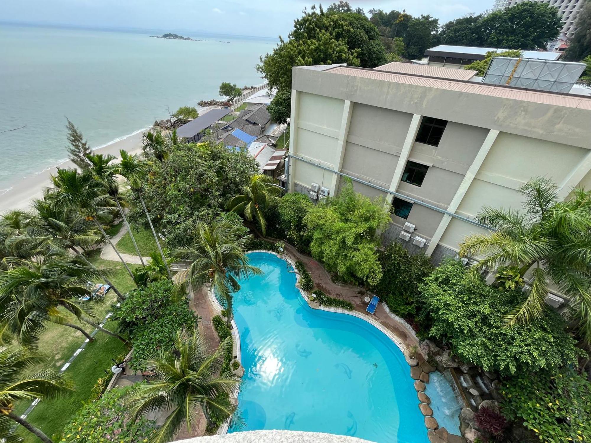 Hotel Paradise By The Sea In Penang By Veron At Rainbow Paradise Tanjung Bungah  Exteriér fotografie